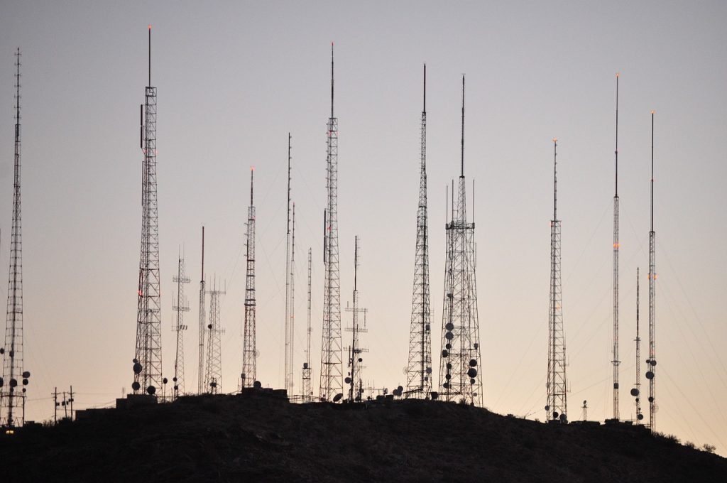 antenas de rádio e tv